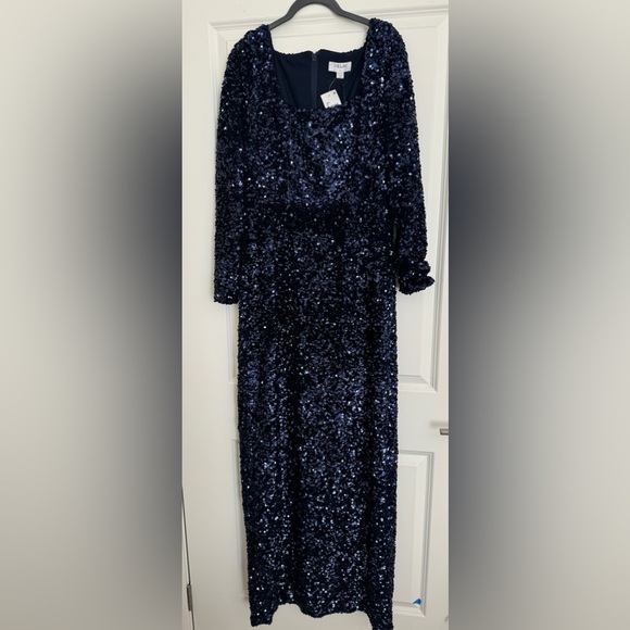 HELSI Jamie Sequin Long Sleeve Gown Midnight Blue Size L - Picture 4 of 10